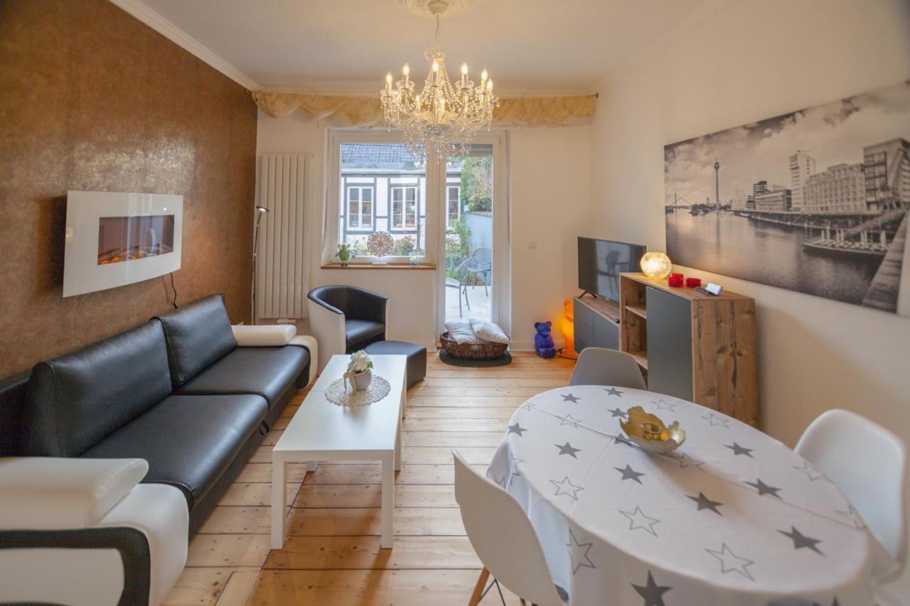 Apartmenthaus Lorbach Solingen Esterno foto