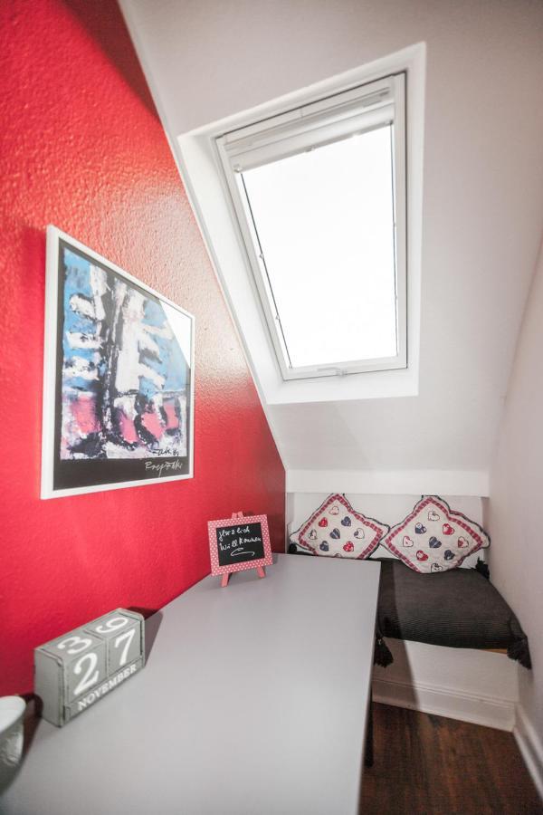 Apartmenthaus Lorbach Solingen Esterno foto