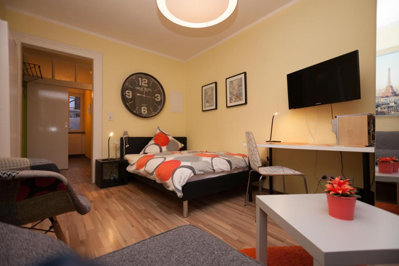 Apartmenthaus Lorbach Solingen Esterno foto