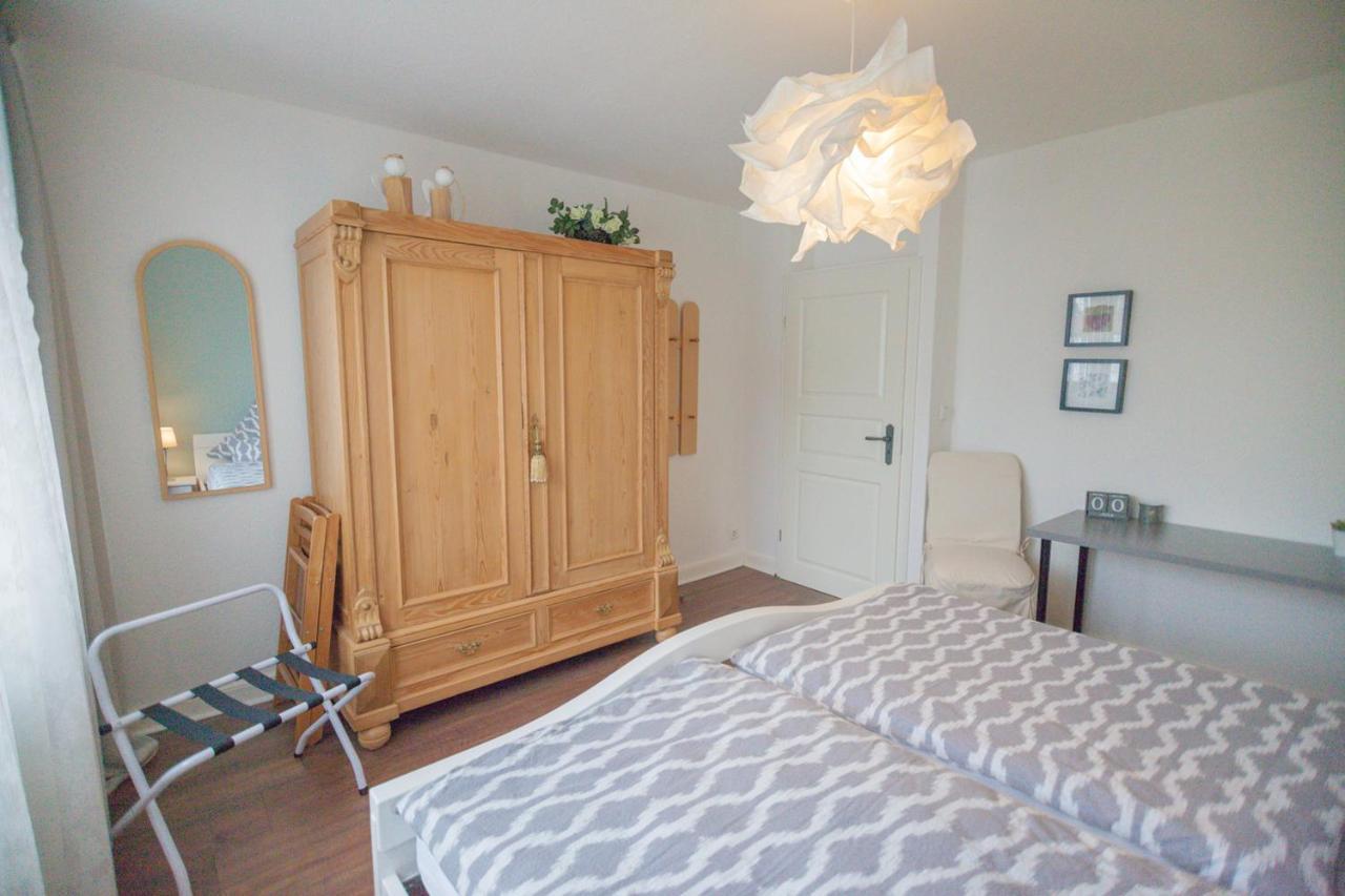 Apartmenthaus Lorbach Solingen Esterno foto