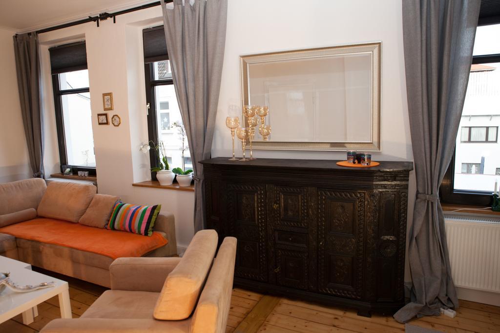 Apartmenthaus Lorbach Solingen Esterno foto