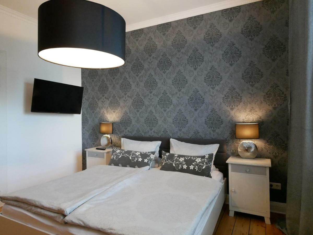 Apartmenthaus Lorbach Solingen Esterno foto